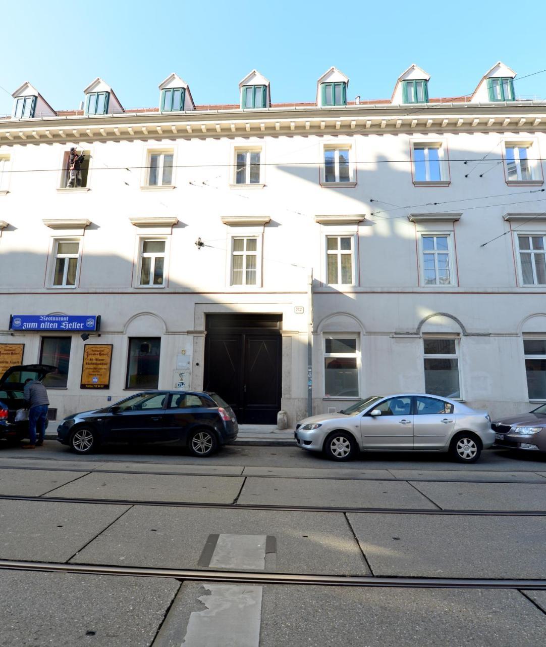 House With Courtyard & Parking Close To Stadtpark Viena Exterior foto