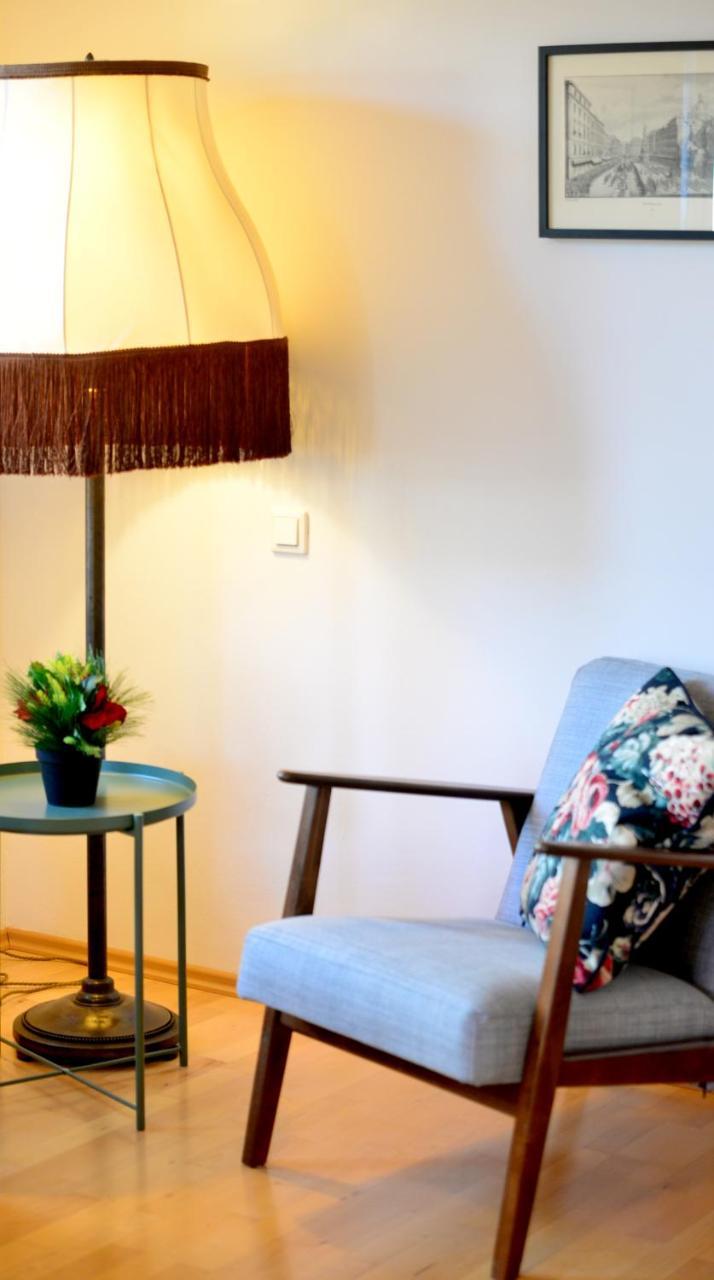 House With Courtyard & Parking Close To Stadtpark Viena Exterior foto